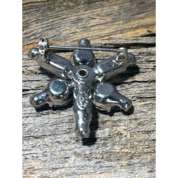 Kramer of New York 1.5” Brooch Estate Clear Rhinestone Flower Pin Silver Tone La - Picture 2 of 4